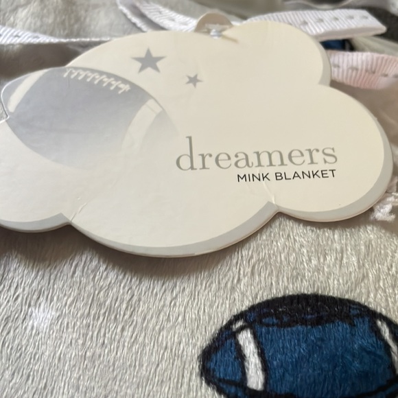 Dreamers Football themed Mink Blanket - Picture 2 of 4